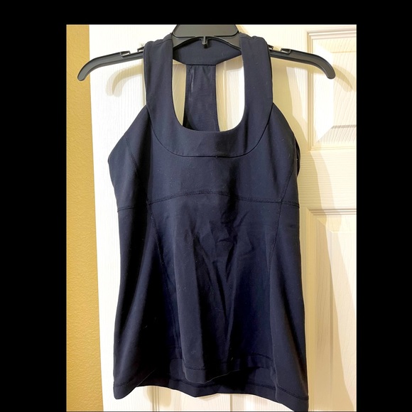 Lululemon Top 8 - Picture 2 of 3